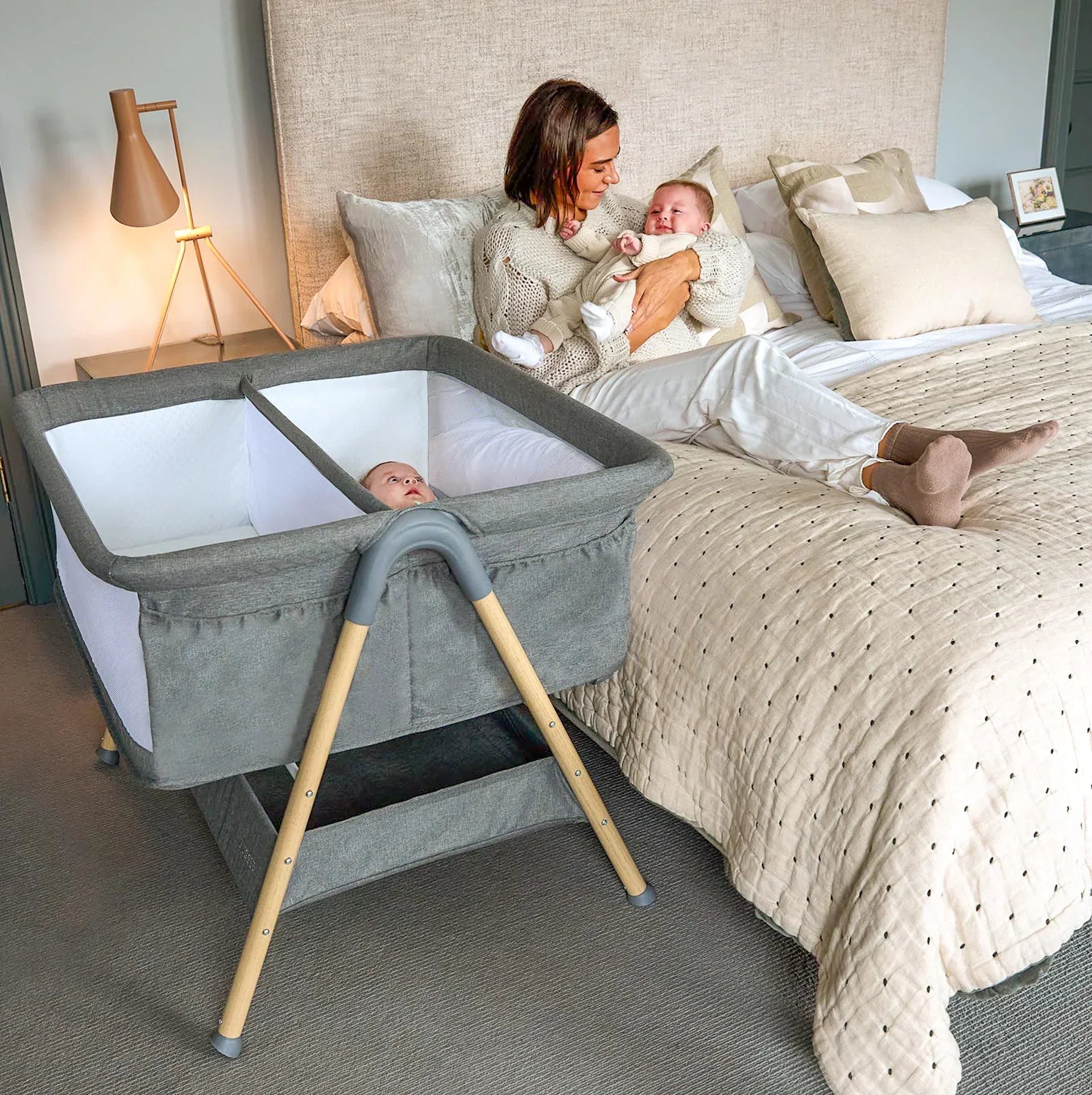 Puggle Dreamy Twin Bedside Crib - Grey by Puggle